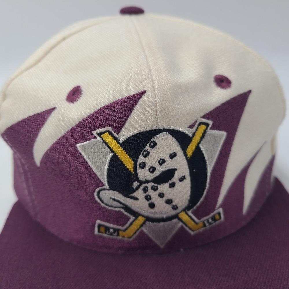 Vintage Anaheim Mighty Ducks Hat Snapback Logo Athletic Purple Cream Sharktooth - Picture 5 of 15